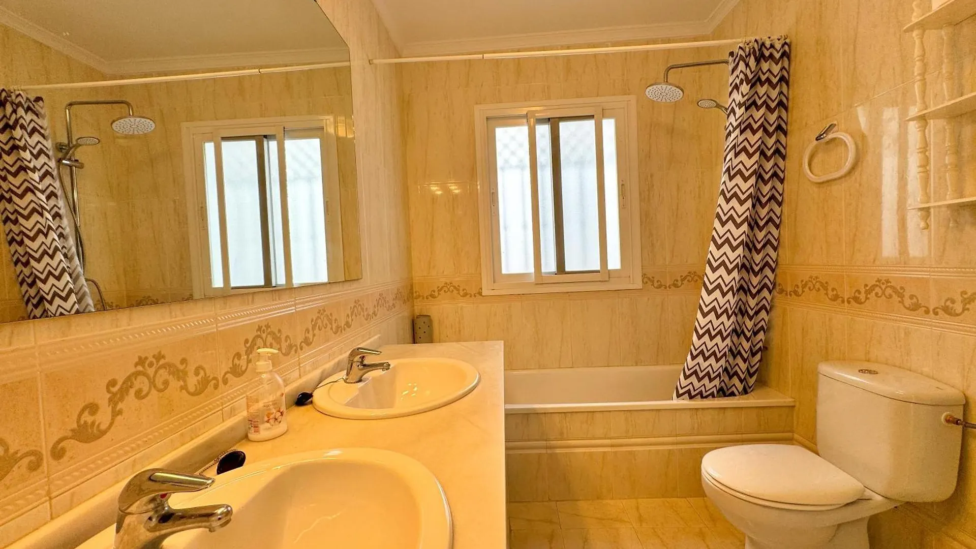 Villa Jazmin Nerja 0*,  Spain
